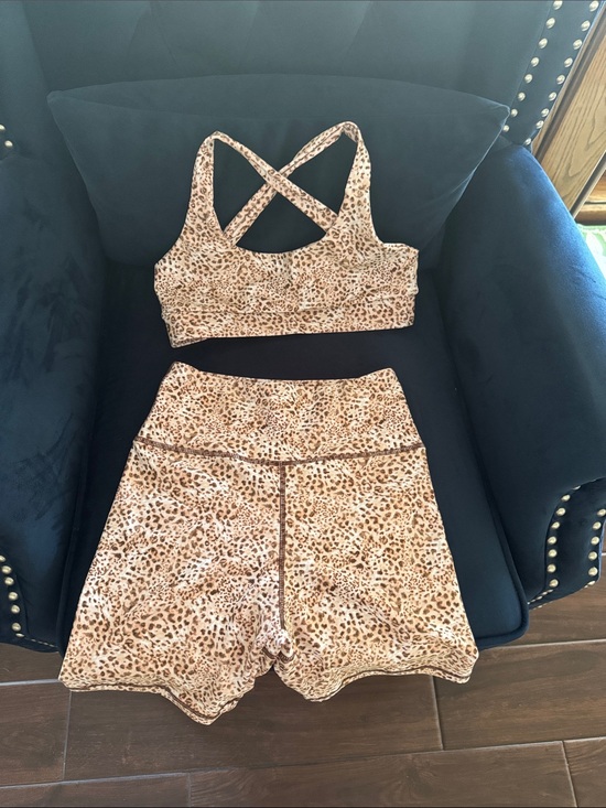 Kulani Kinis Other - Kulani Kinis Leopard Print Active Set - Sports Bra & High-Waist Shorts
